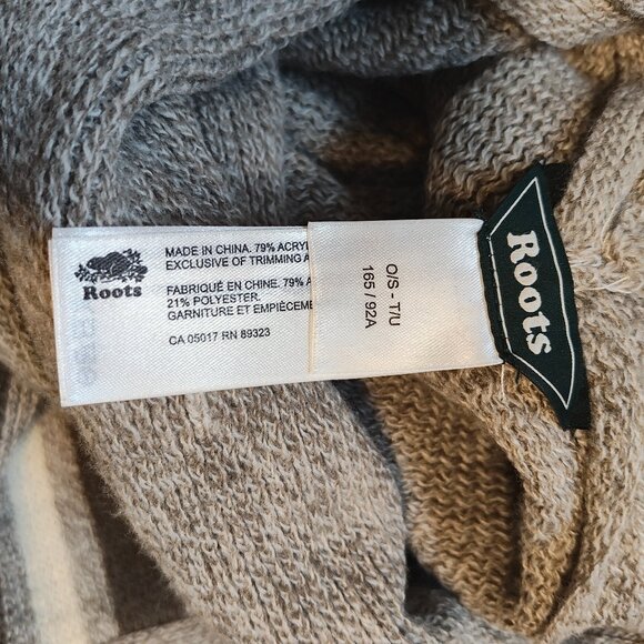 EUC Roots Cowl Neck Asymmetrical Poncho - One Size - Picture 4 of 6